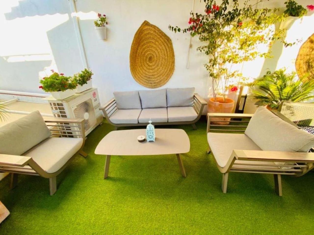 Atico Suite Con Terraza Totalmente Privada En Pleno Centro Historico De Sevilla Eksteriør bilde